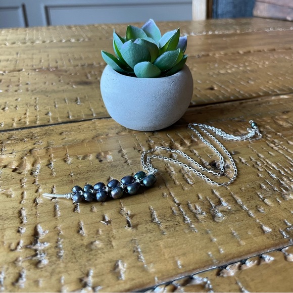 Handmade Black Freshwater Pearl Sterling Silver Tusk Necklace - Picture 3 of 7